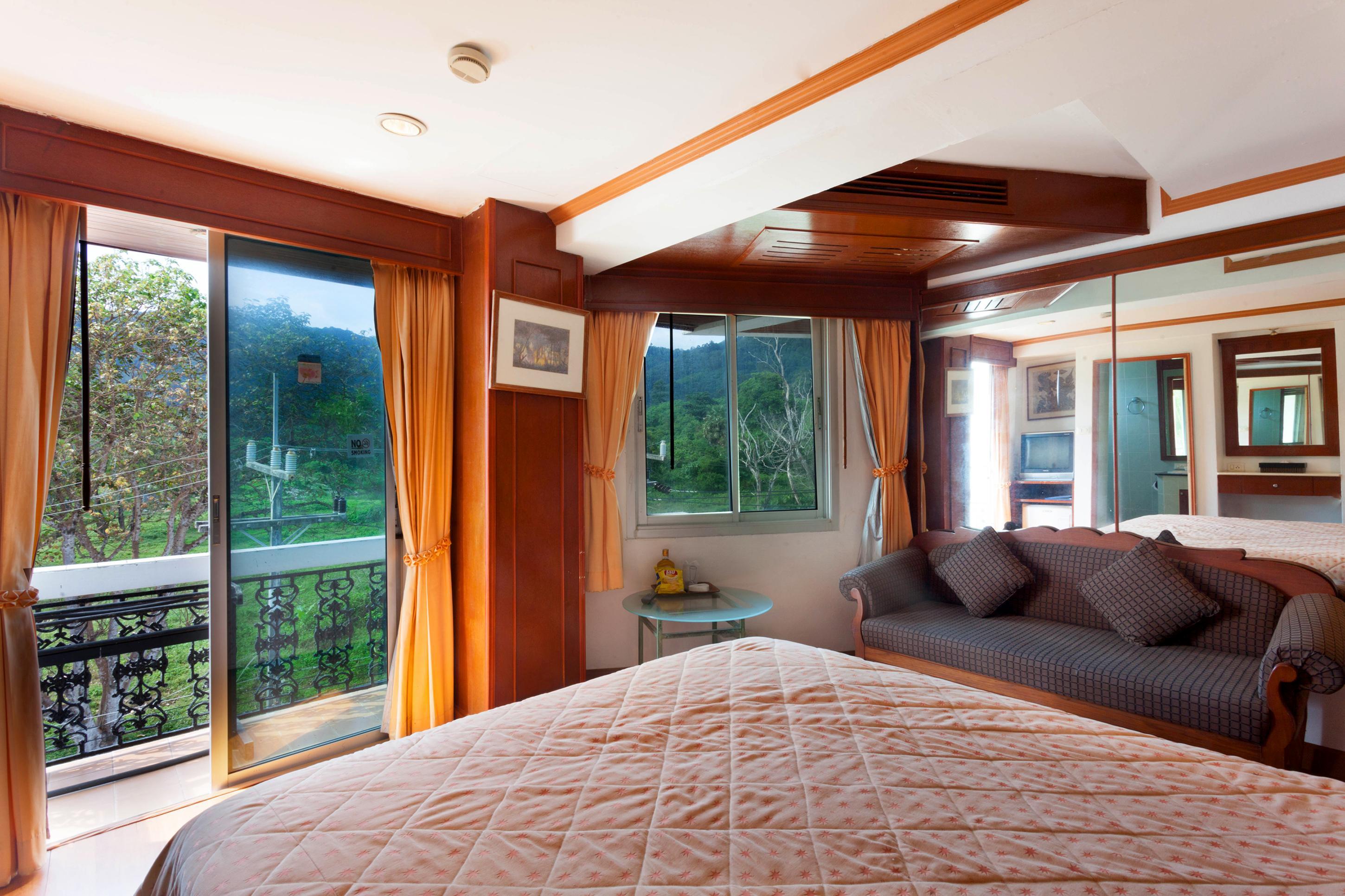 The Orchid Hotel Kalim Bay Patong Exterior foto